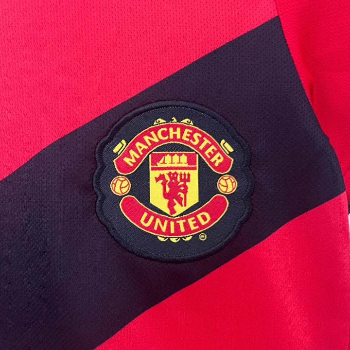 Kit Manchester United 09/10 (Principal) - Infantil