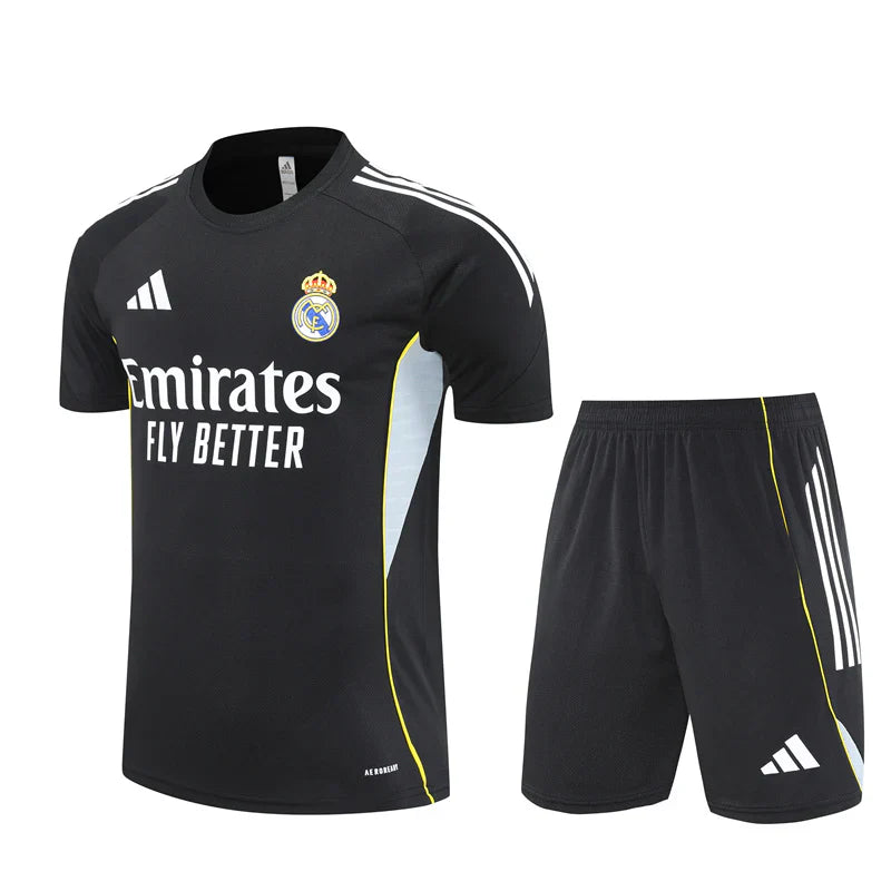 Kit Real Madrid 25/26 - Infantil