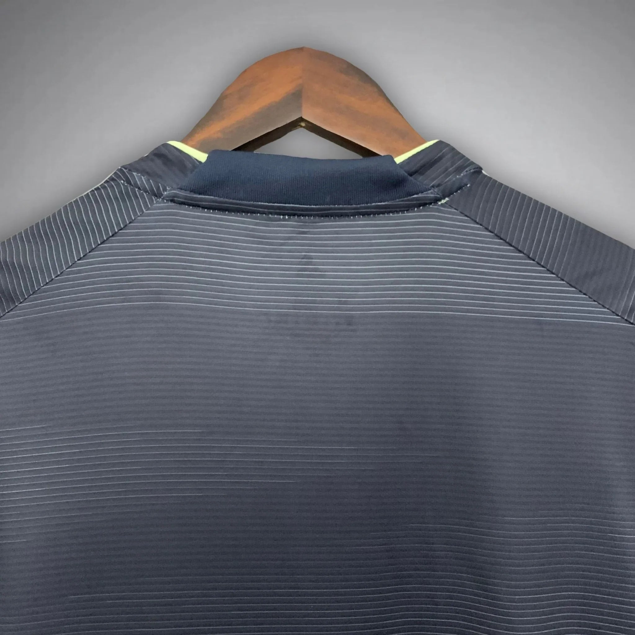 Camisola Real Madrid 25/26 Alternativa