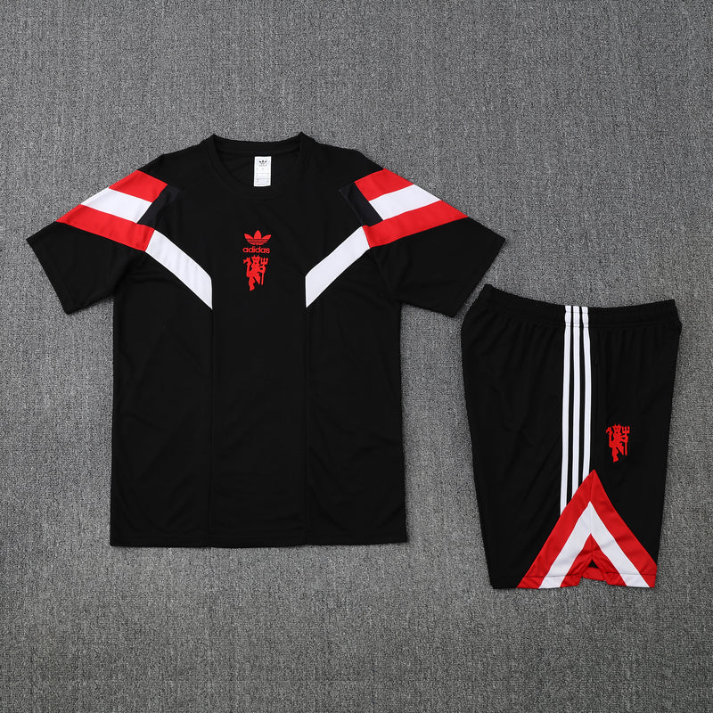 Kit Manchester United 25/26