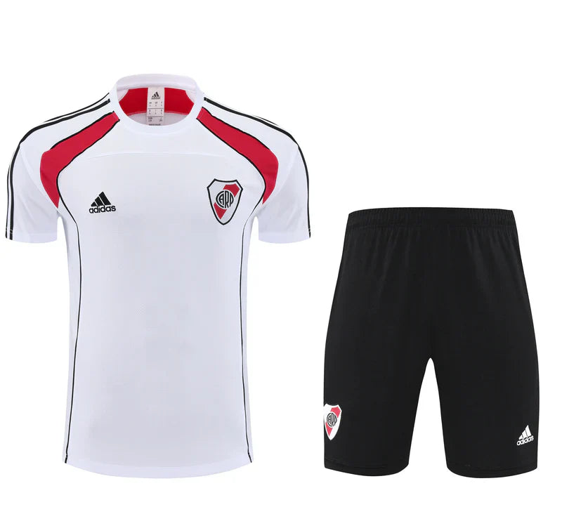 Kit River Plate 25/26