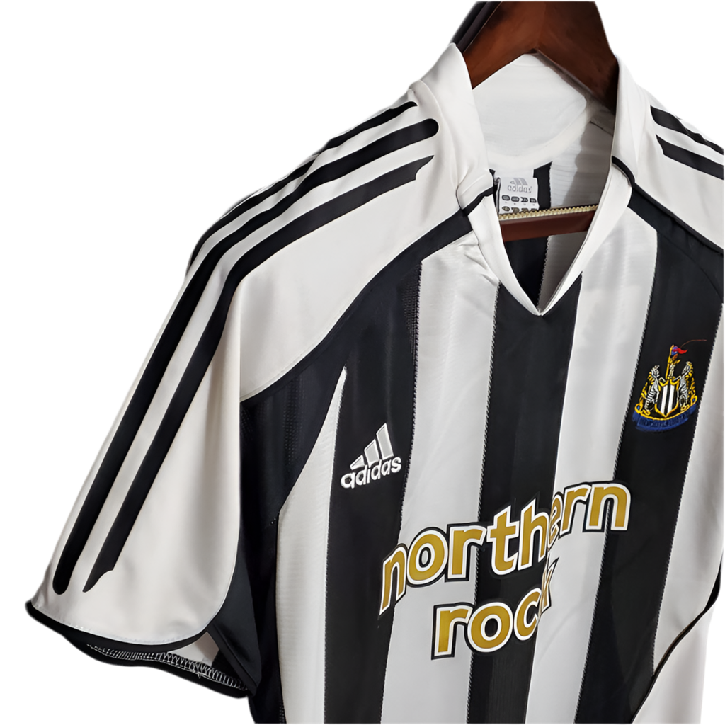 Camisola Retro Newcastle 2005-2006