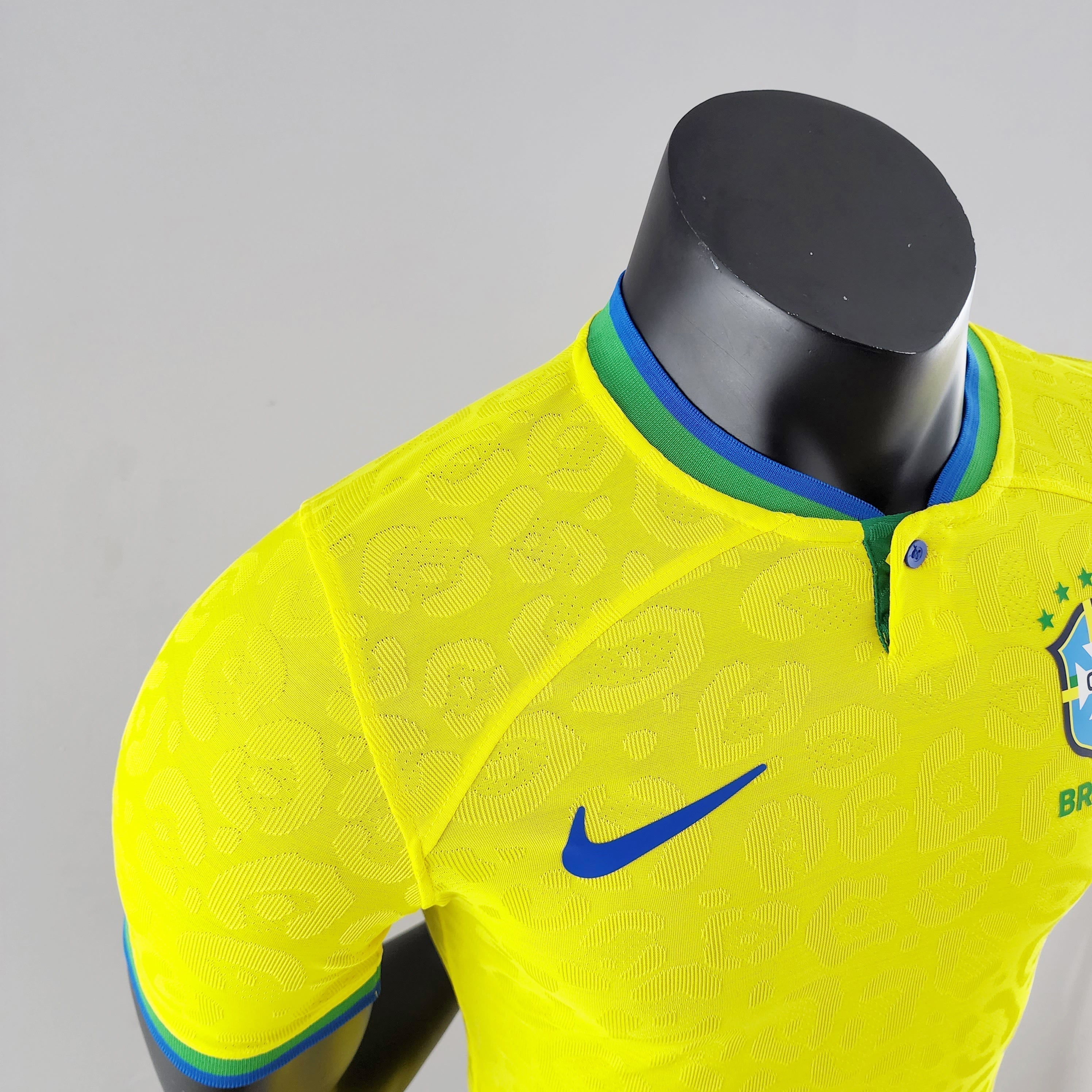 Camisola Brasil 2022 Principal - Versão Jogador