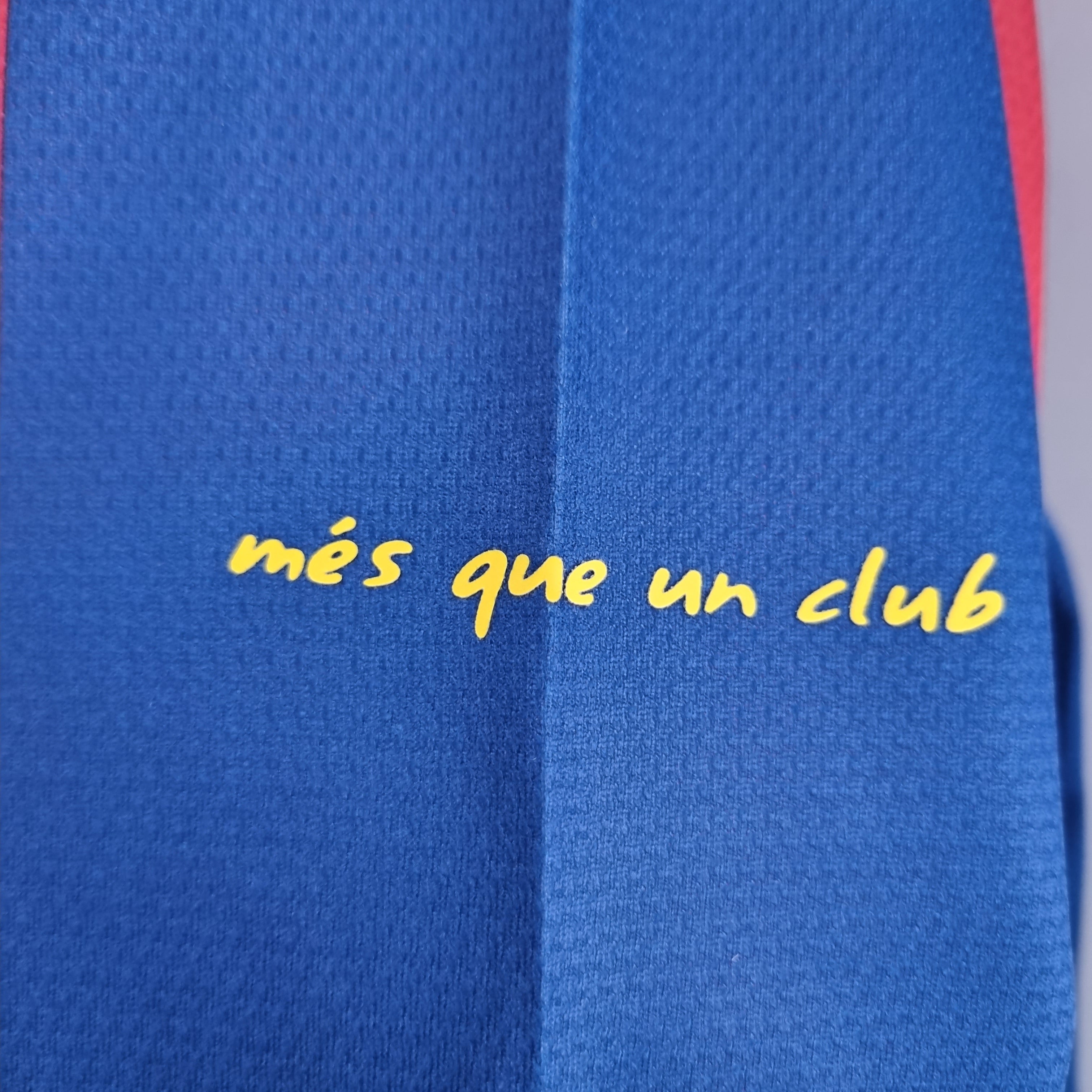 Camisola Retro Barcelona 2010-2011 - Manga comprida