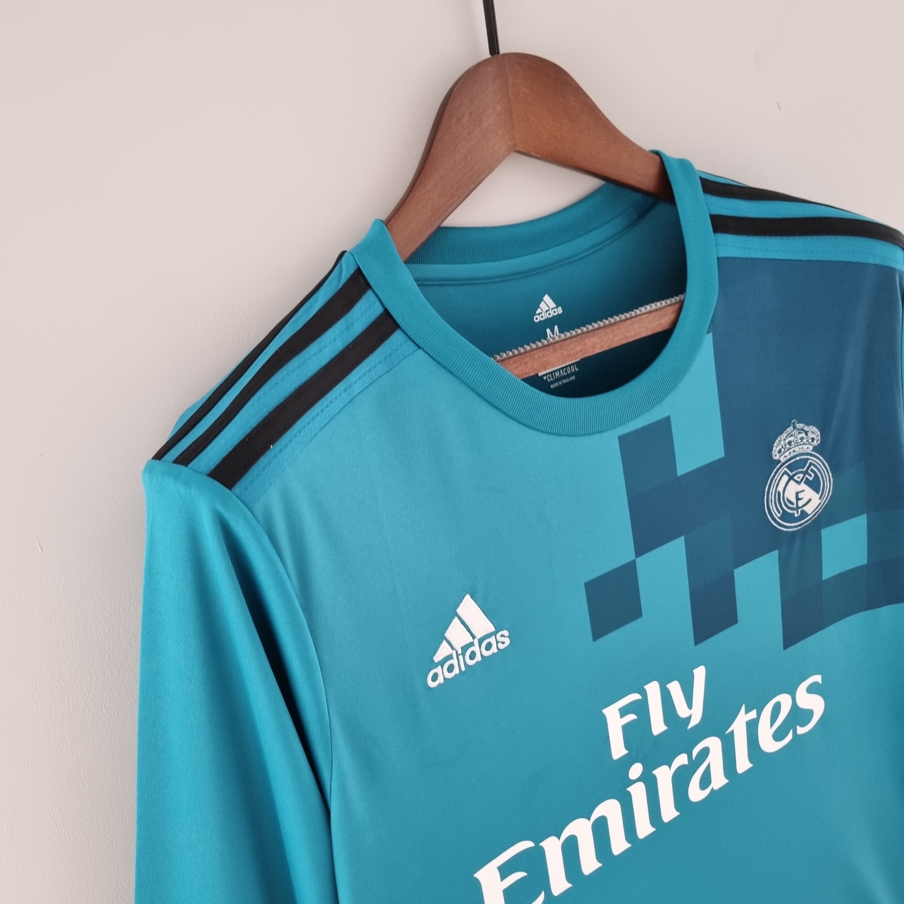 Camisola Retro Real Madrid 2017-2018 - Manga comprida