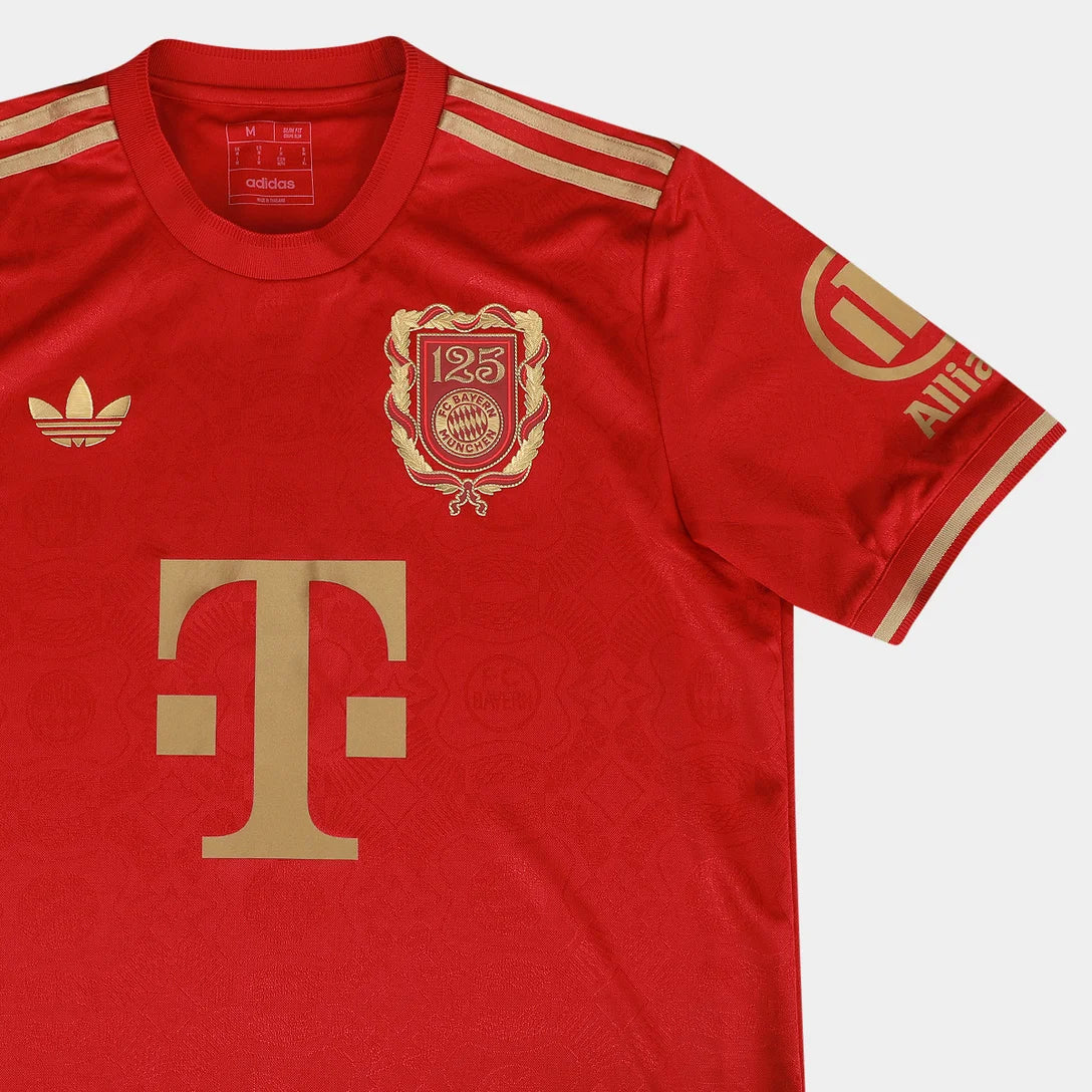 Camisola Bayern Munique 25/26 - 125.º Aniversário