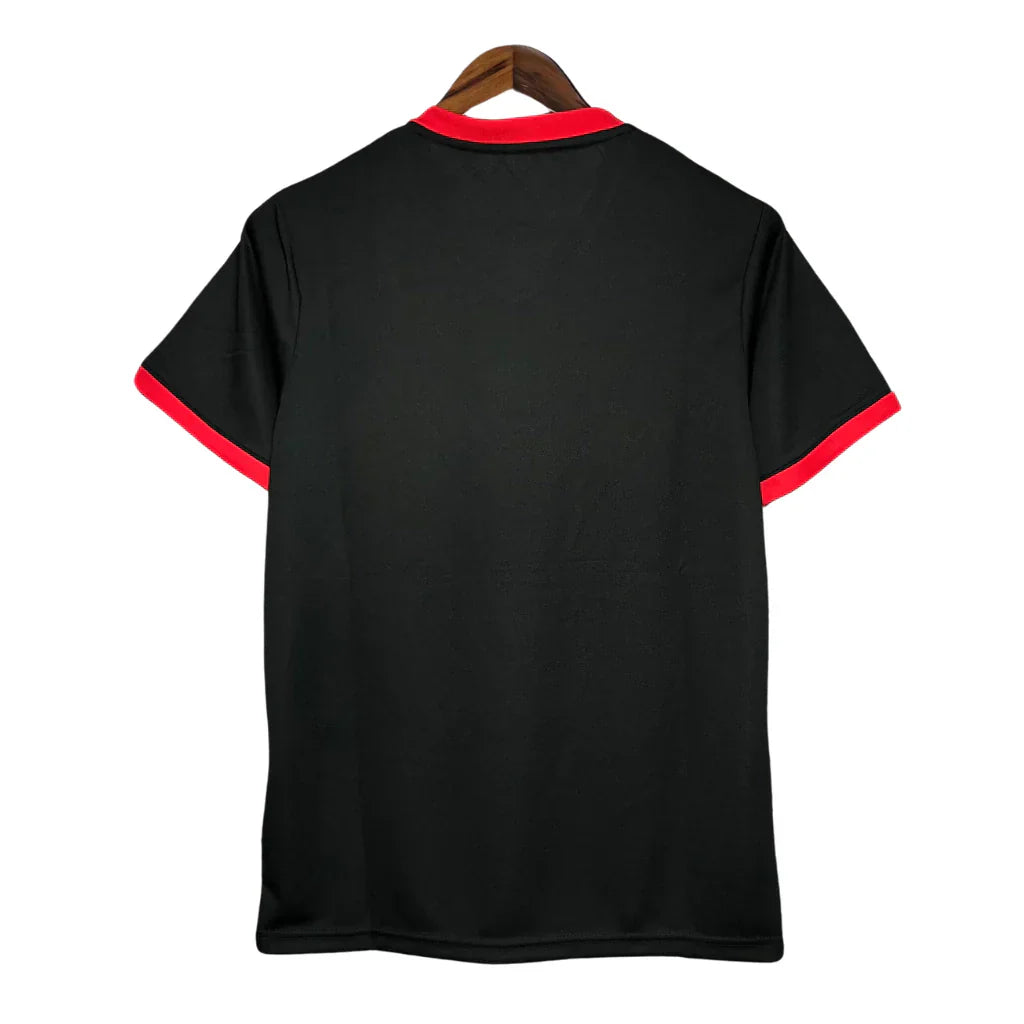 Camisola Japão 24/25 – Edição Dragon Ball Z ‘Goku’