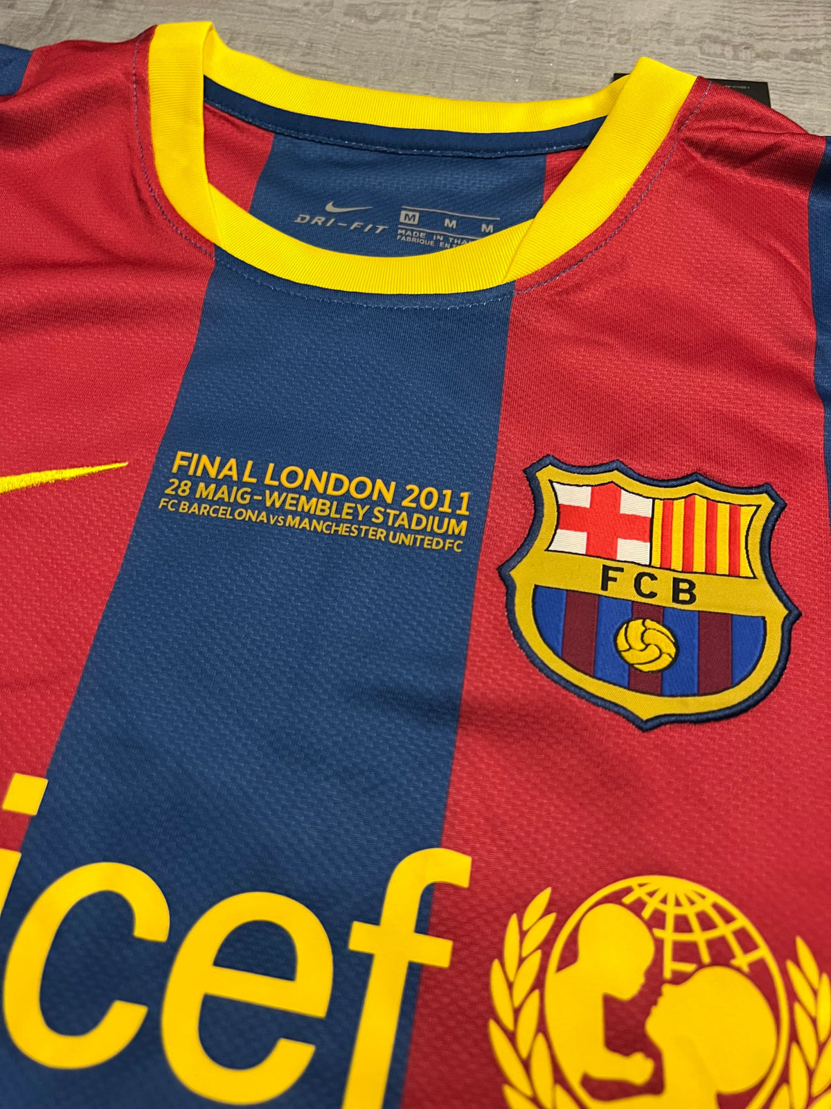 Camisola Retro Barcelona 2010–2011