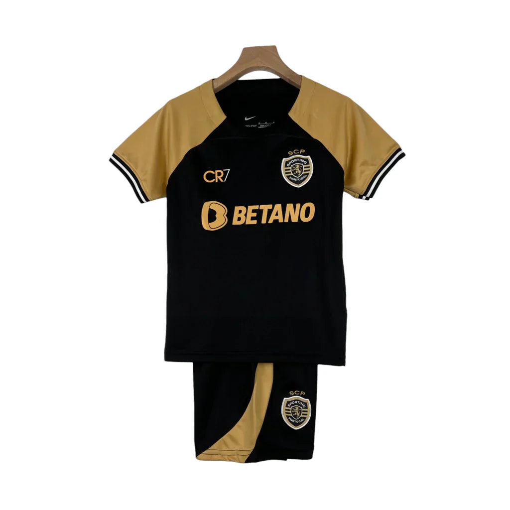 Kit Sporting CR7 23/24 - Infantil