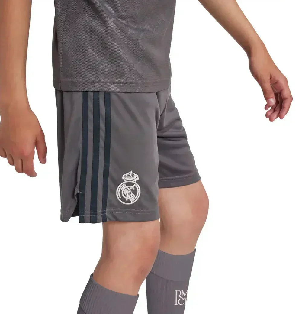 Kit Real Madrid 24/25 (Alternativa) - Infantil