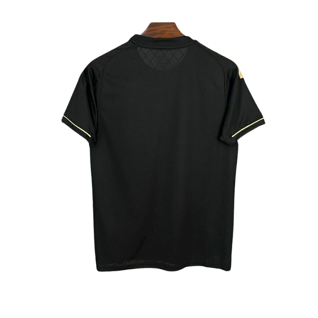 Camisola Liverpool 25/26 - Versão Adepto