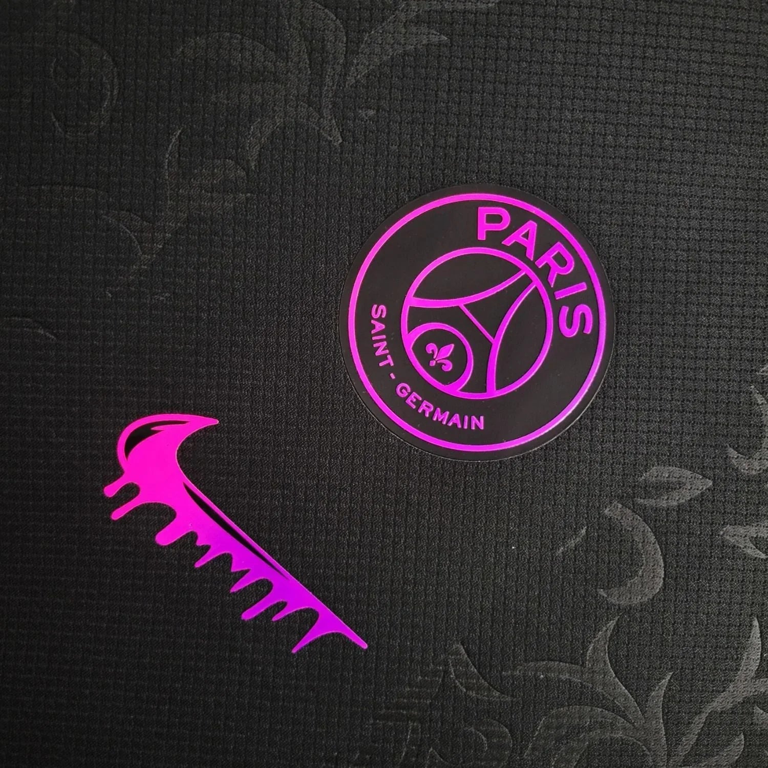 Camisola PSG "Pais Noir" – Edição Especial