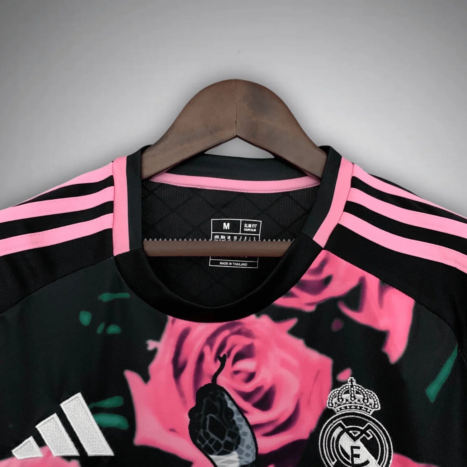 Camisola Real Madrid "Pink Kingsnake" - Edição Especial